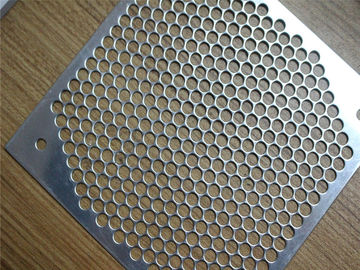 چین فولاد ضد زنگ / آلومینیوم تزئینی پانچ فلزی پانل وزن سبک تامین کننده